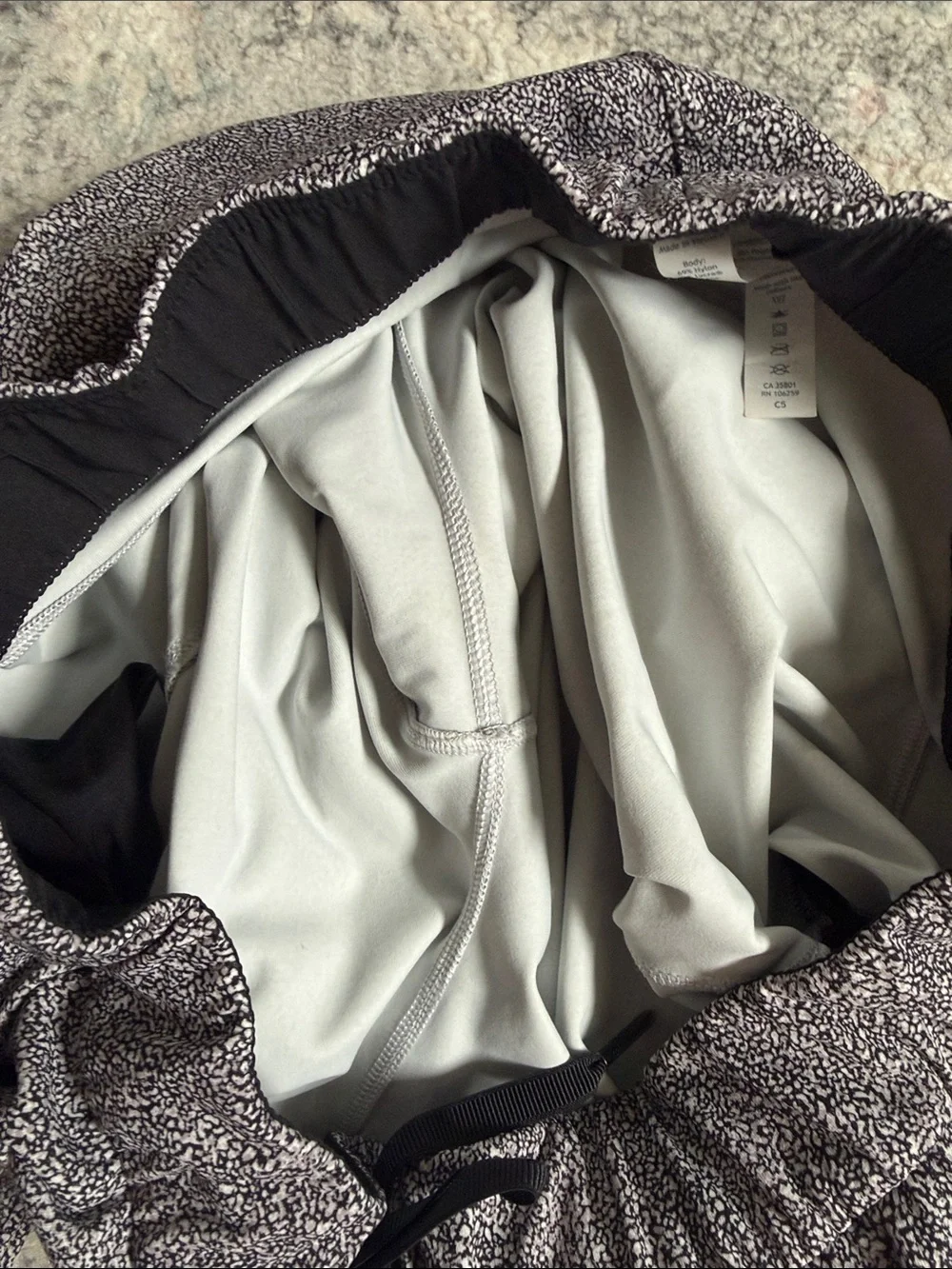 Lululemon On The Fly Pant Size 8
